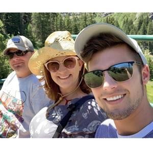 Meet your Posher, Evan